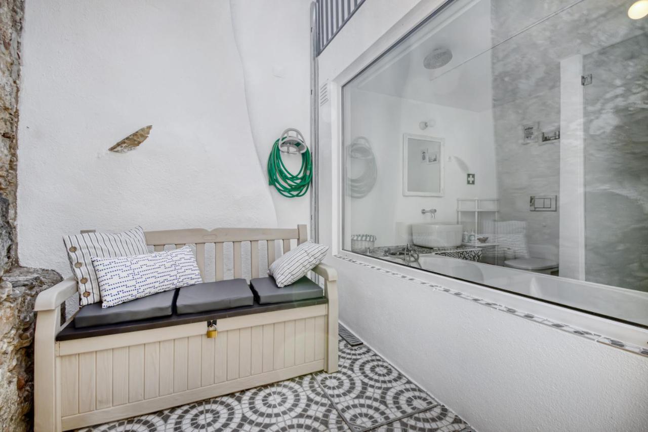 Apartamento 1 Quarto, Com Patio, Em Frente Praia Paço de Arcos Exteriör bild