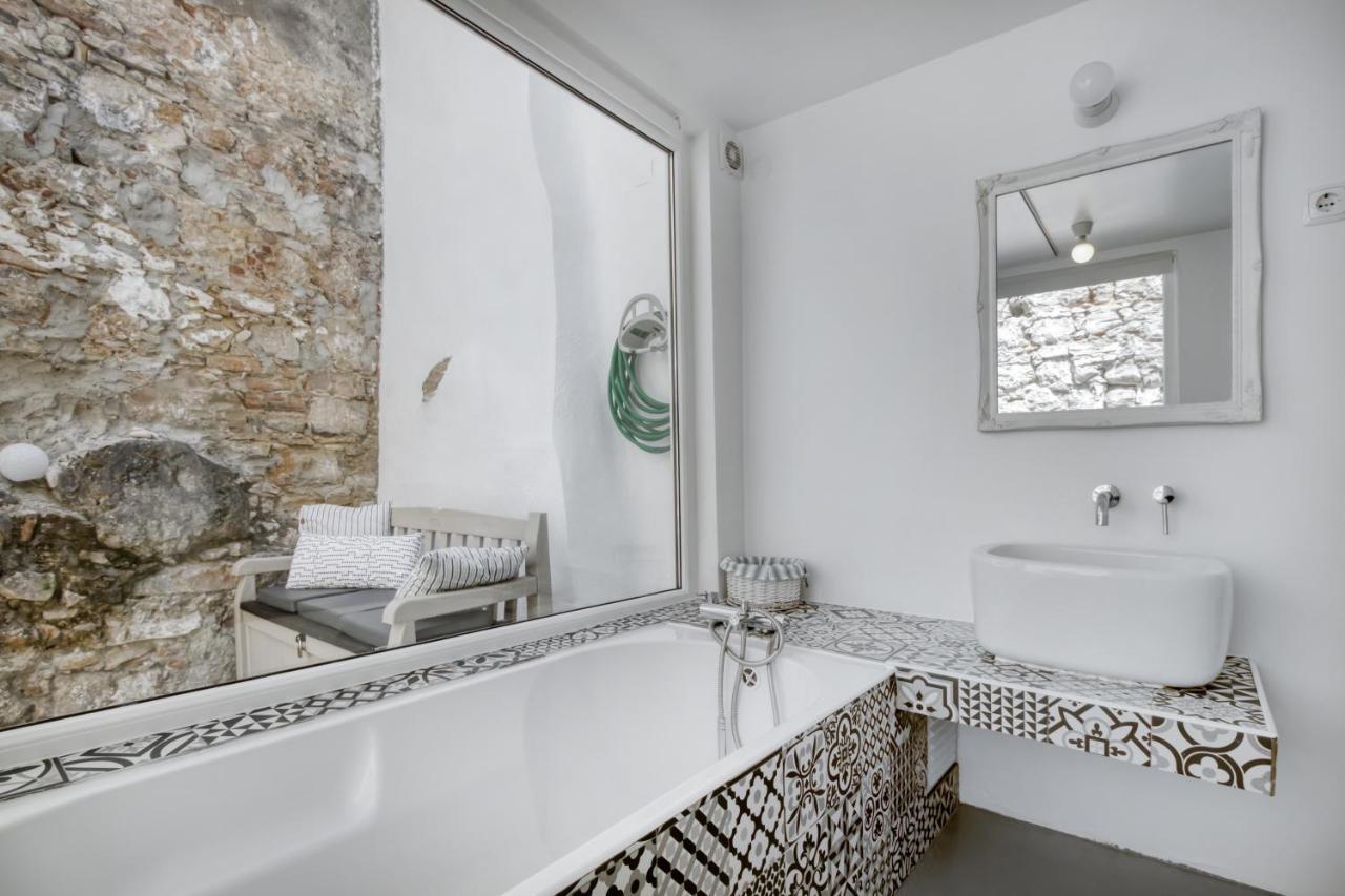 Apartamento 1 Quarto, Com Patio, Em Frente Praia Paço de Arcos Exteriör bild